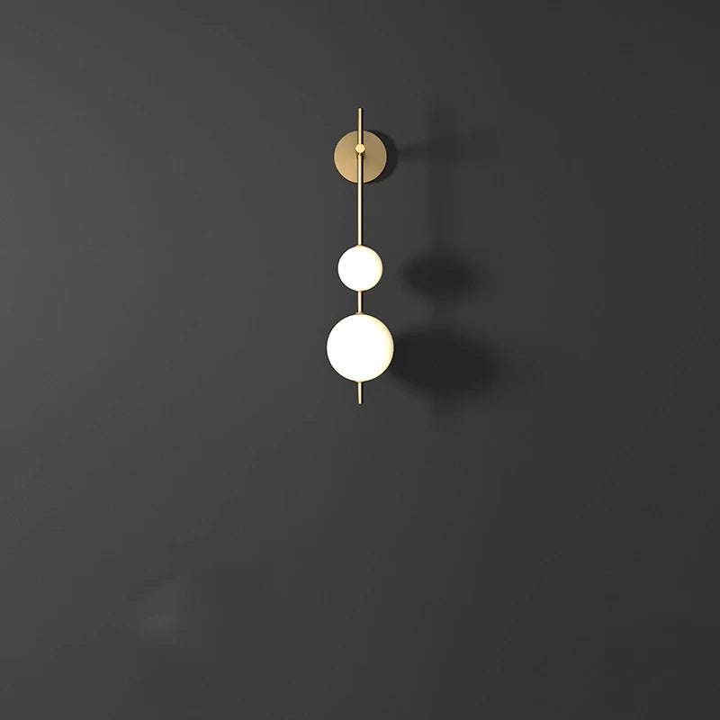NordGlobe™ Wandleuchte Opalglas Vertikal Modern