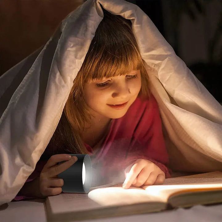 Eternity Glow: Kabellose LED-Wandleuchte für Heimwerkerbeleuchtung